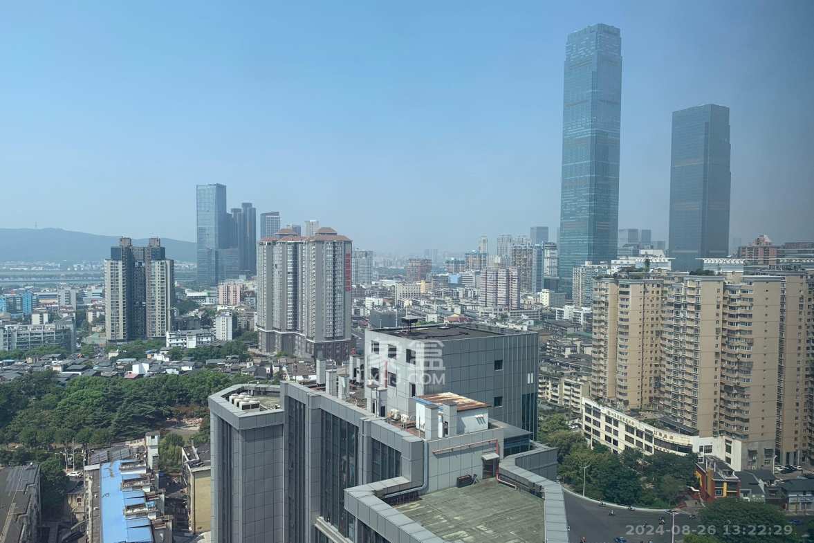 众东国际  1室1厅1卫   2200.00元/月室内图