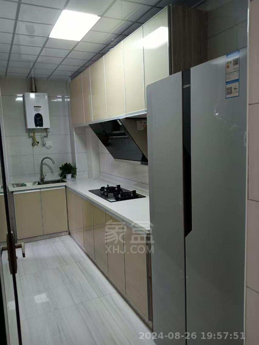 流金岁月-华晨国际  3室2厅1卫   2700.00元/月室内图