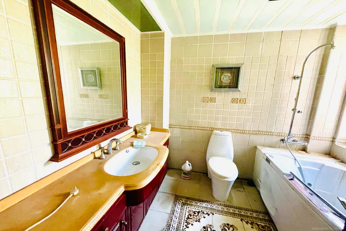 美林水郡  3室2厅2卫    2800.0元/月室内图