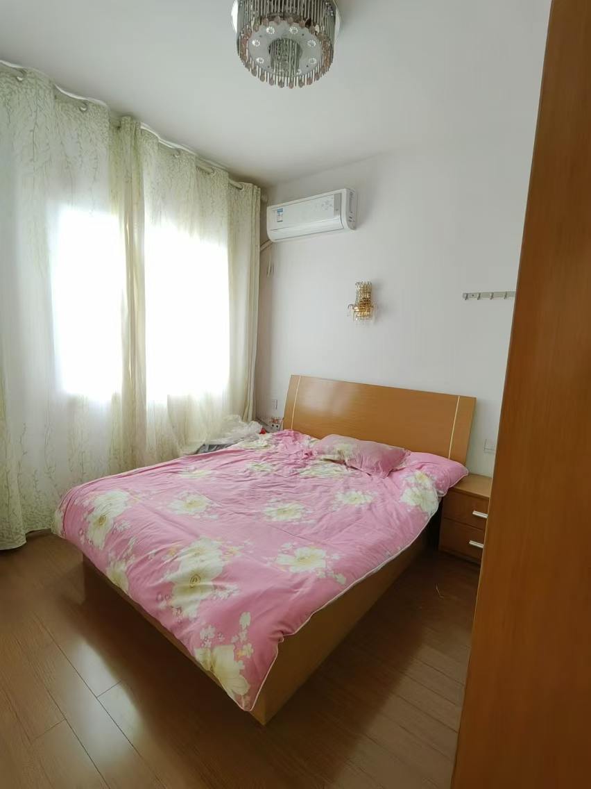 丹枫国际 2室2厅1卫 1000.0元/月 丹枫国际 2室2厅1卫 1000.0元/月室内图