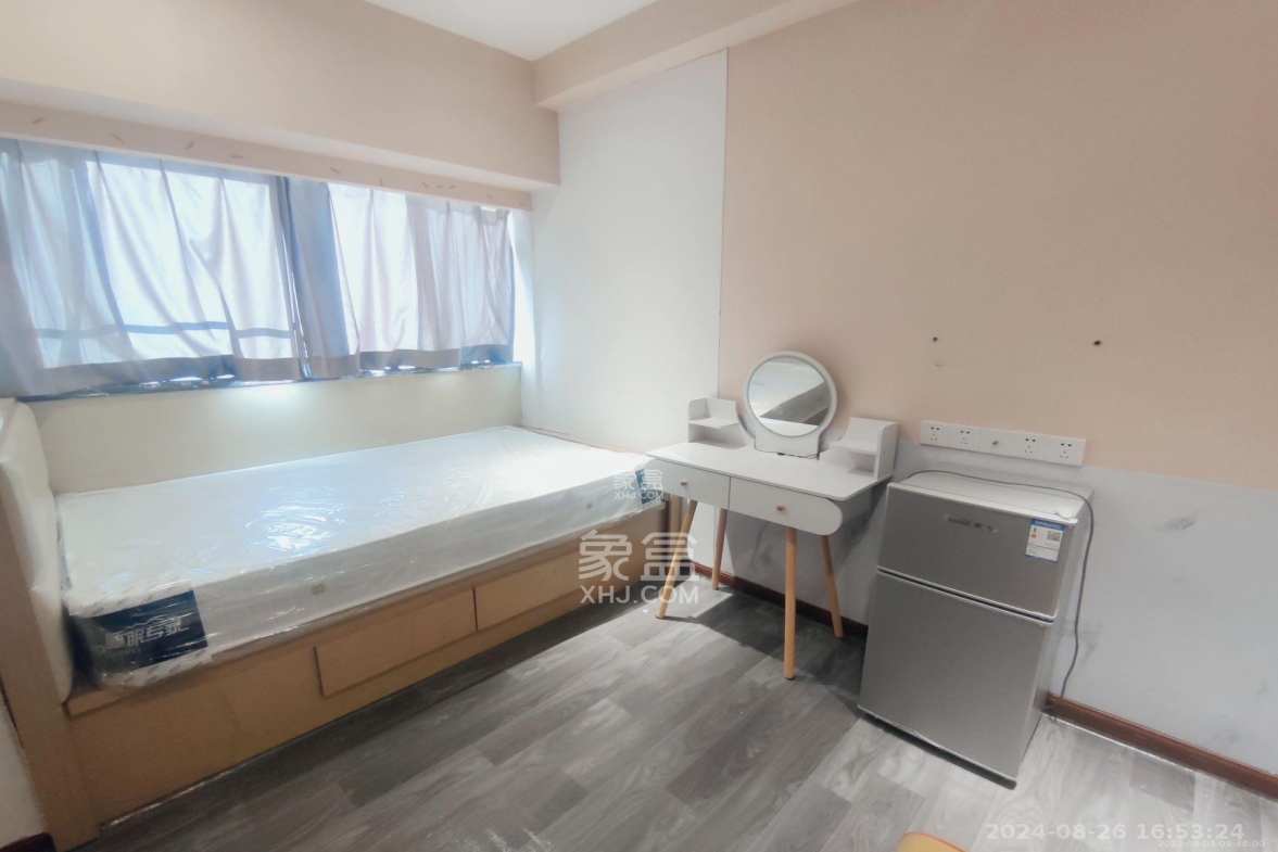 泊富公寓(泊富国际广场)  1室0厅1卫    1800.0元/月 泊富公寓(泊富国际广场)  1室0厅1卫    1800.0元/月室内图