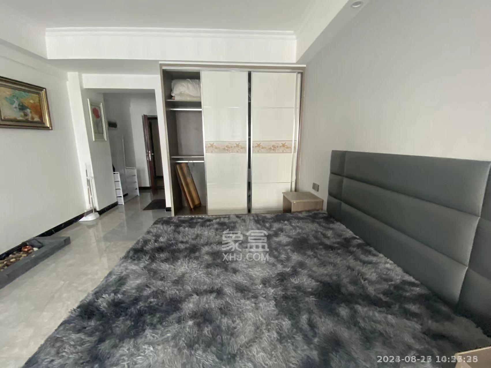 米兰公馆  1室0厅1卫    1200.0元/月