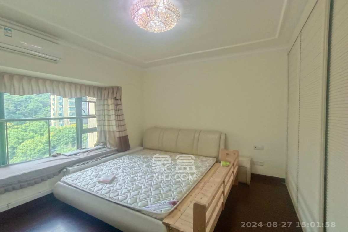 恒大城  3室2厅1卫   2300.00元/月室内图