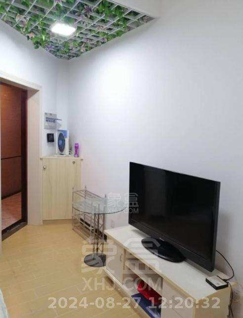 庐山一号  1室1厅1卫   1300.00元/月室内图