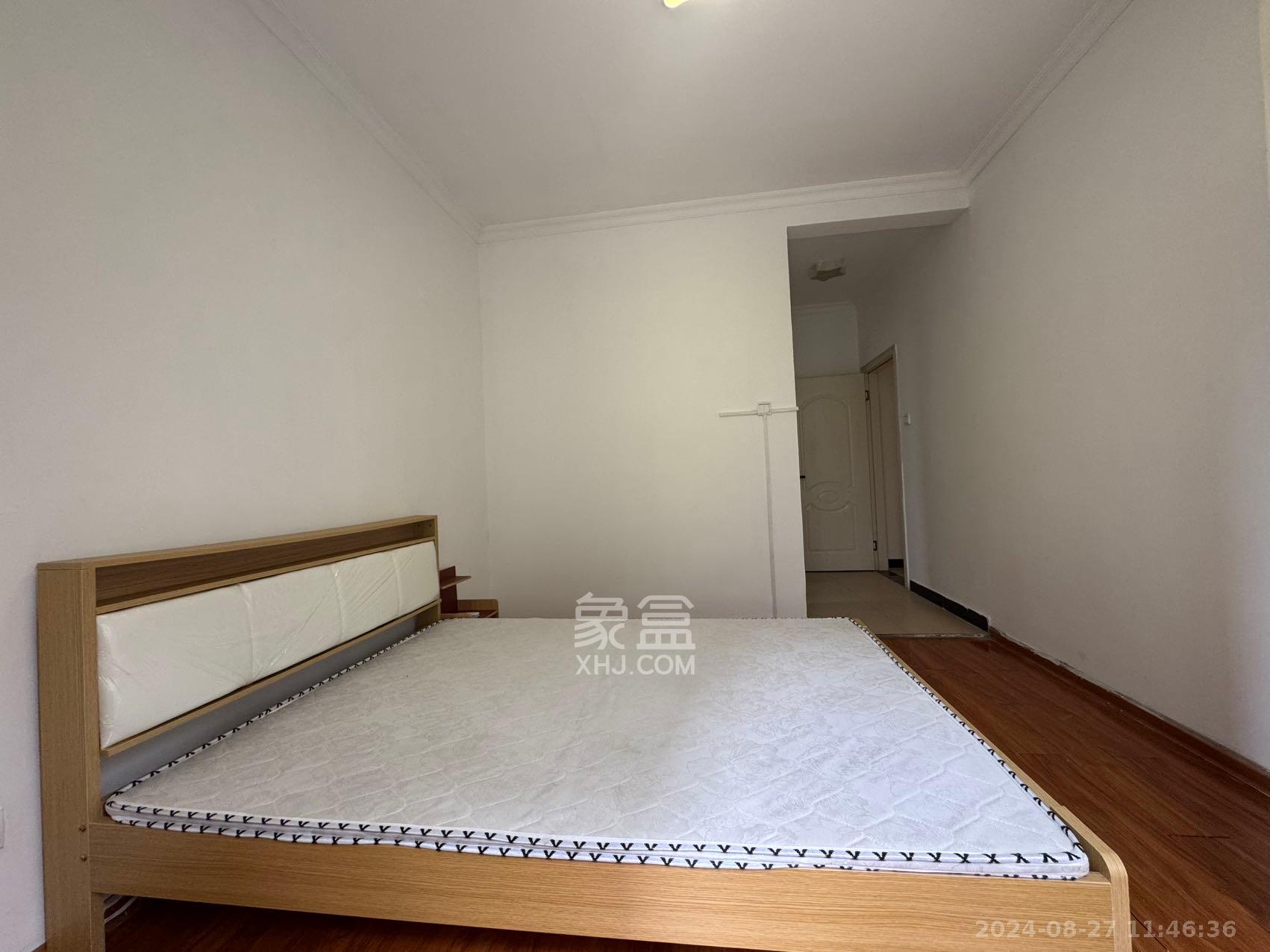 湘江世纪城贯江苑  1室2厅2卫    1380.0元/月