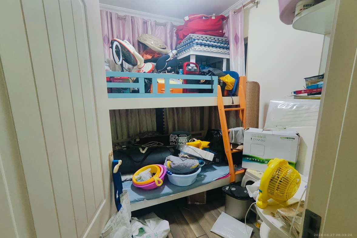 鑫天格林香山  3室2厅1卫   1700.00元/月室内图