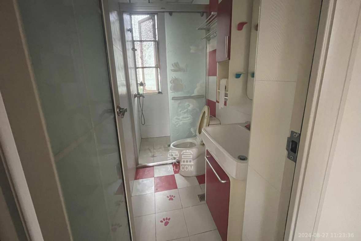 香樟鑫都  3室2厅2卫   2900.00元/月室内图