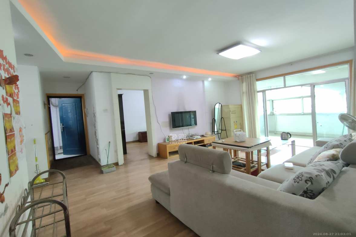 恒达花园  2室2厅1卫    1800.0元/月 恒达花园  2室2厅1卫    1800.0元/月室内图