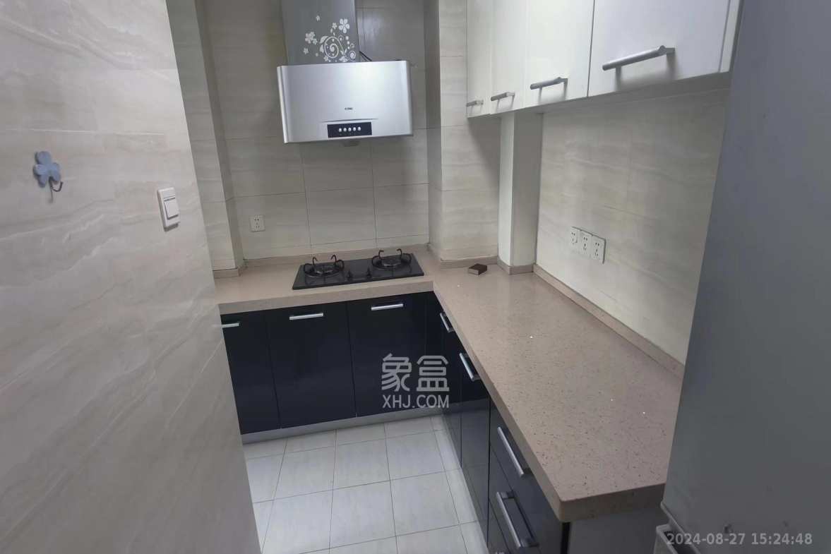 旭辉御府  3室2厅1卫   2500.00元/月室内图