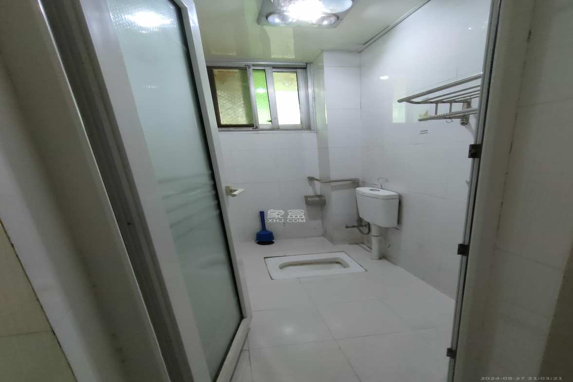 恒达花园  2室2厅1卫    1800.0元/月 恒达花园  2室2厅1卫    1800.0元/月室内图