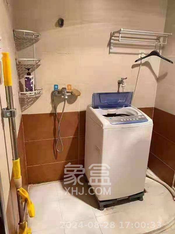 融圣国际  1室1厅1卫   2000.00元/月室内图