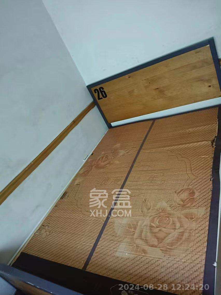 轻工设计院  3室2厅1卫   1700.00元/月室内图