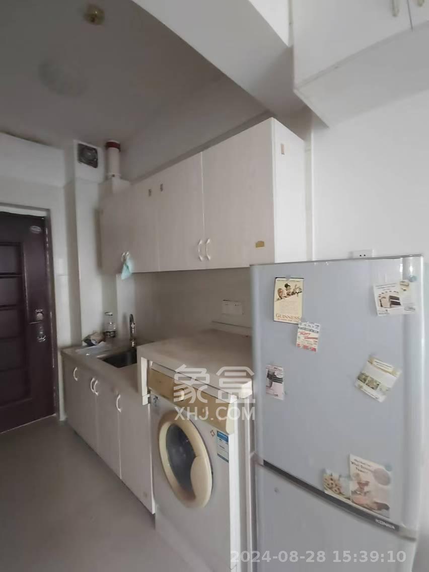 金科时代中心  1室1厅1卫    1100.0元/月