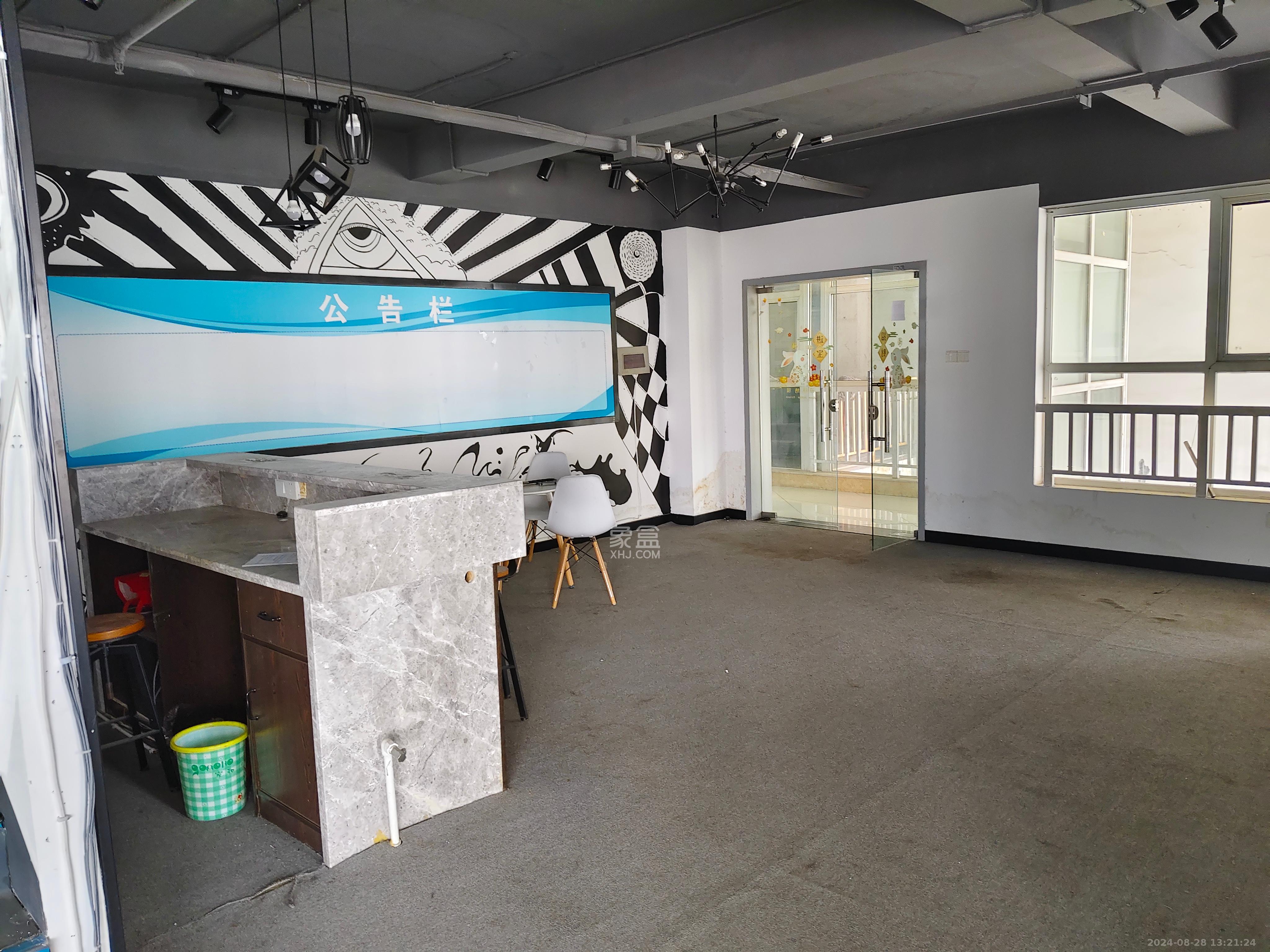 汇富中心   167.01㎡      7500.0元/月室内图