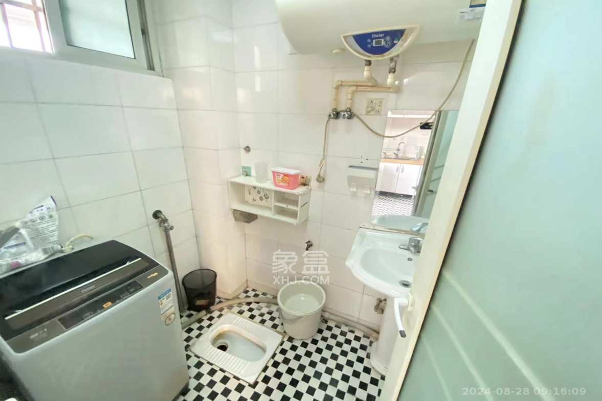 巧克力空间（建鸿达现代大厦）  1室1厅1卫   1600.00元/月室内图