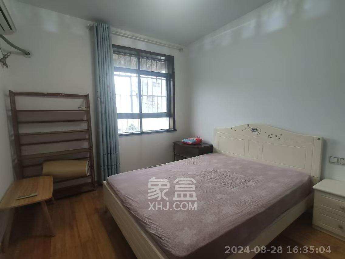 万煦园  3室2厅2卫   2200.00元/月室内图