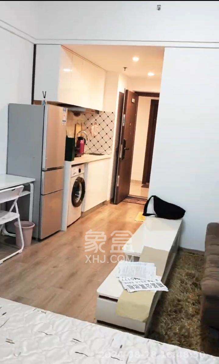 新城和樾(新城和樾公馆) 1室0厅0卫 1200.0元/月 新城和樾(新城和樾公馆) 1室0厅0卫 1200.0元/月室内图