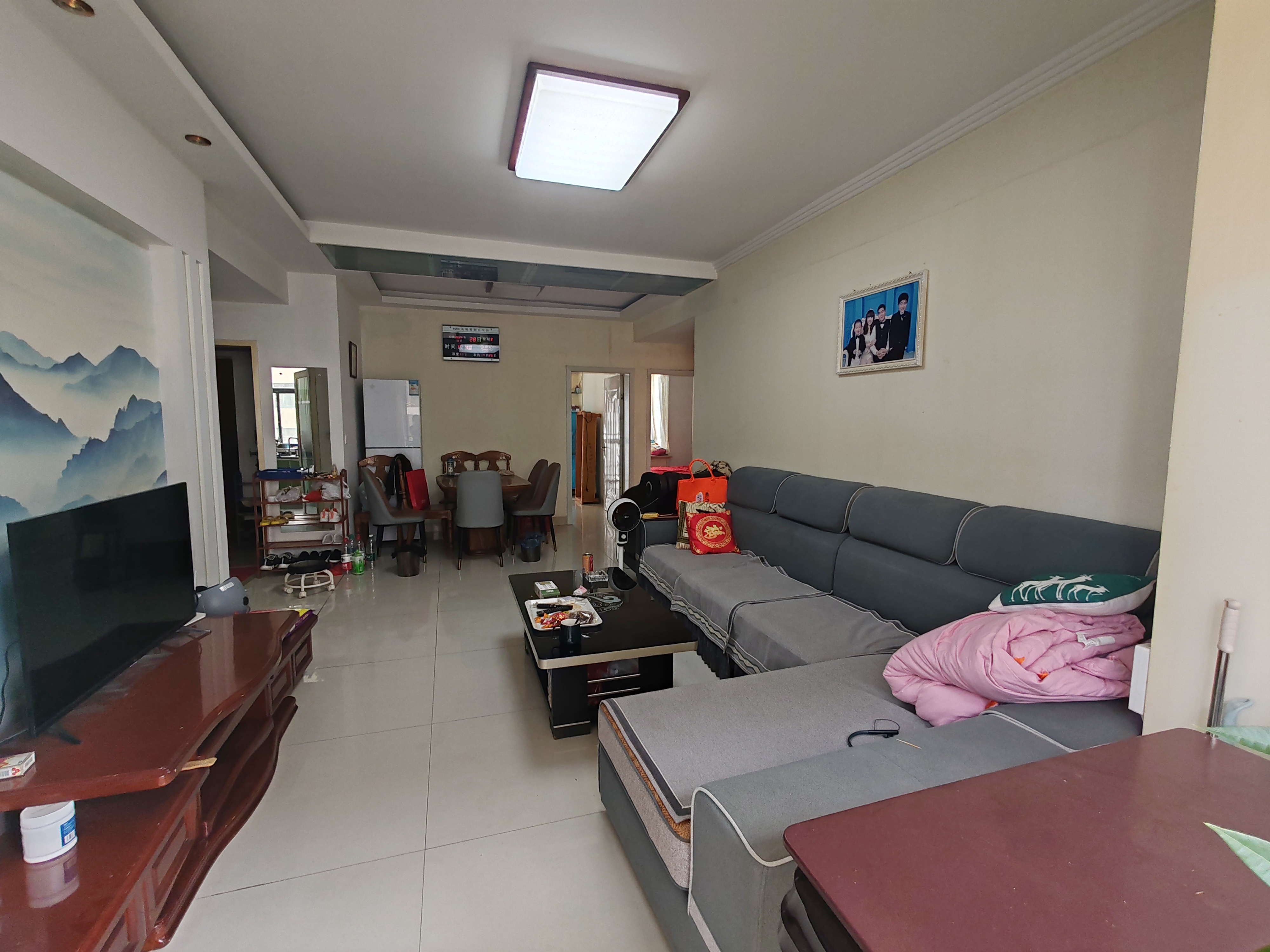 桃花里  3室2厅2卫    56.8万