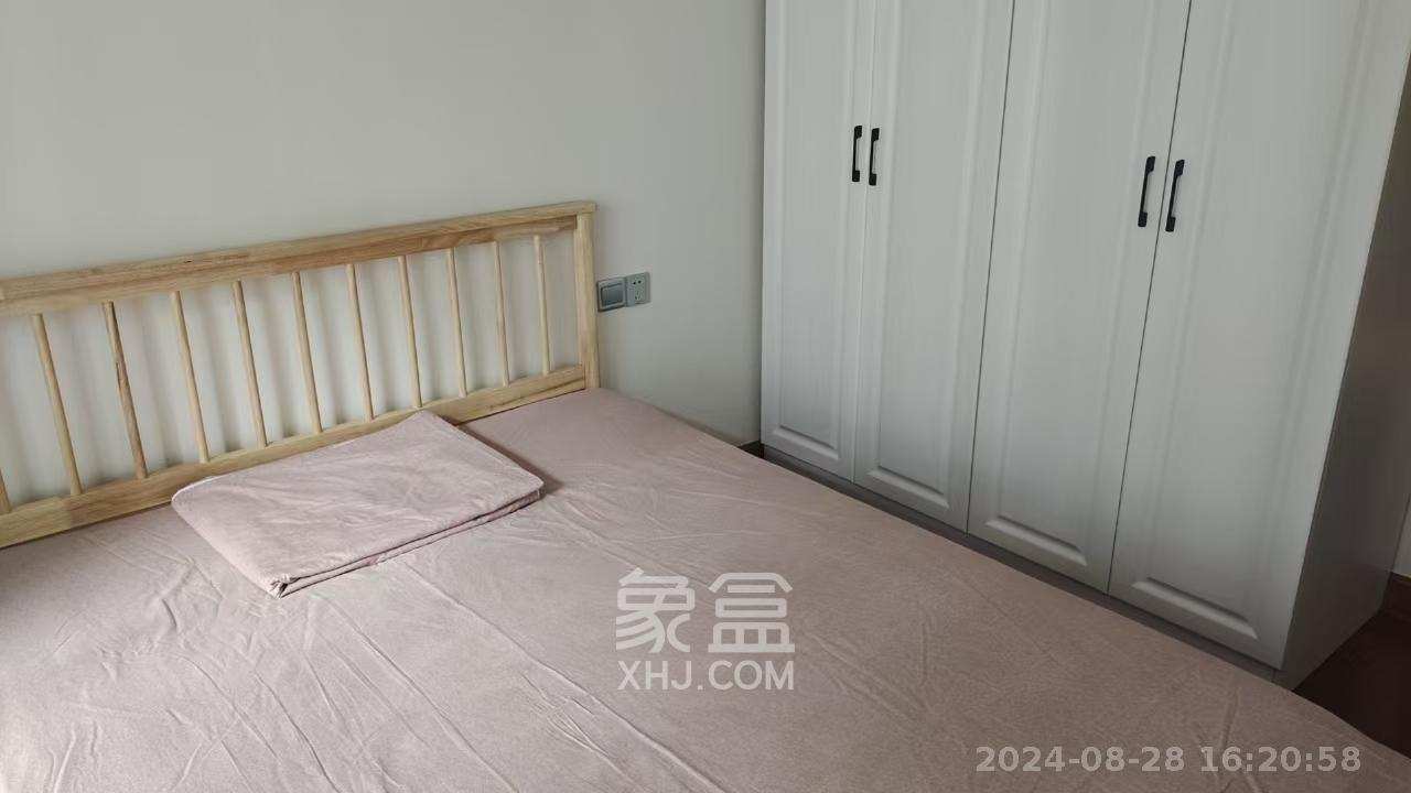 恒大文化旅游城B区  3室2厅2卫   2100.00元/月室内图