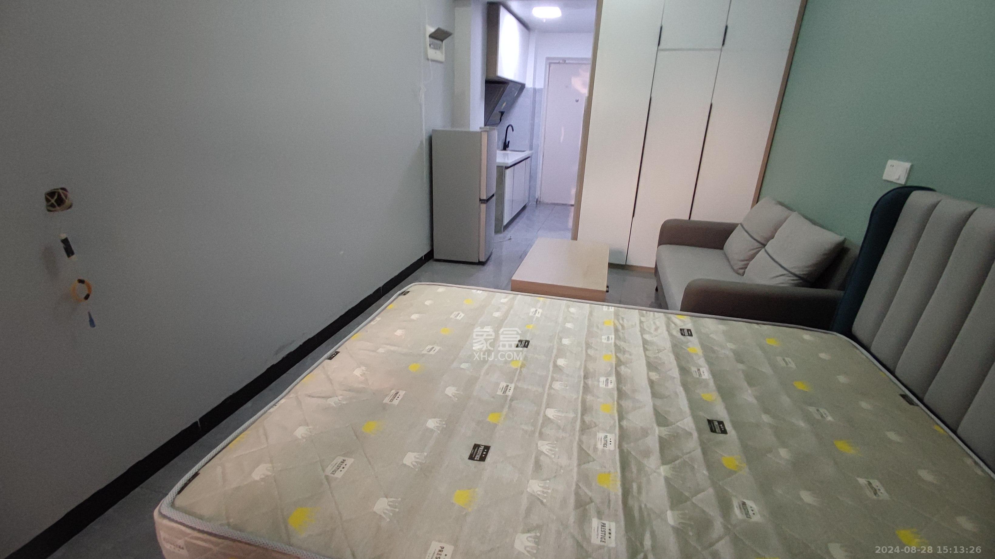 壹廷中央府院（福地花园）  1室0厅0卫    2000.0元/月