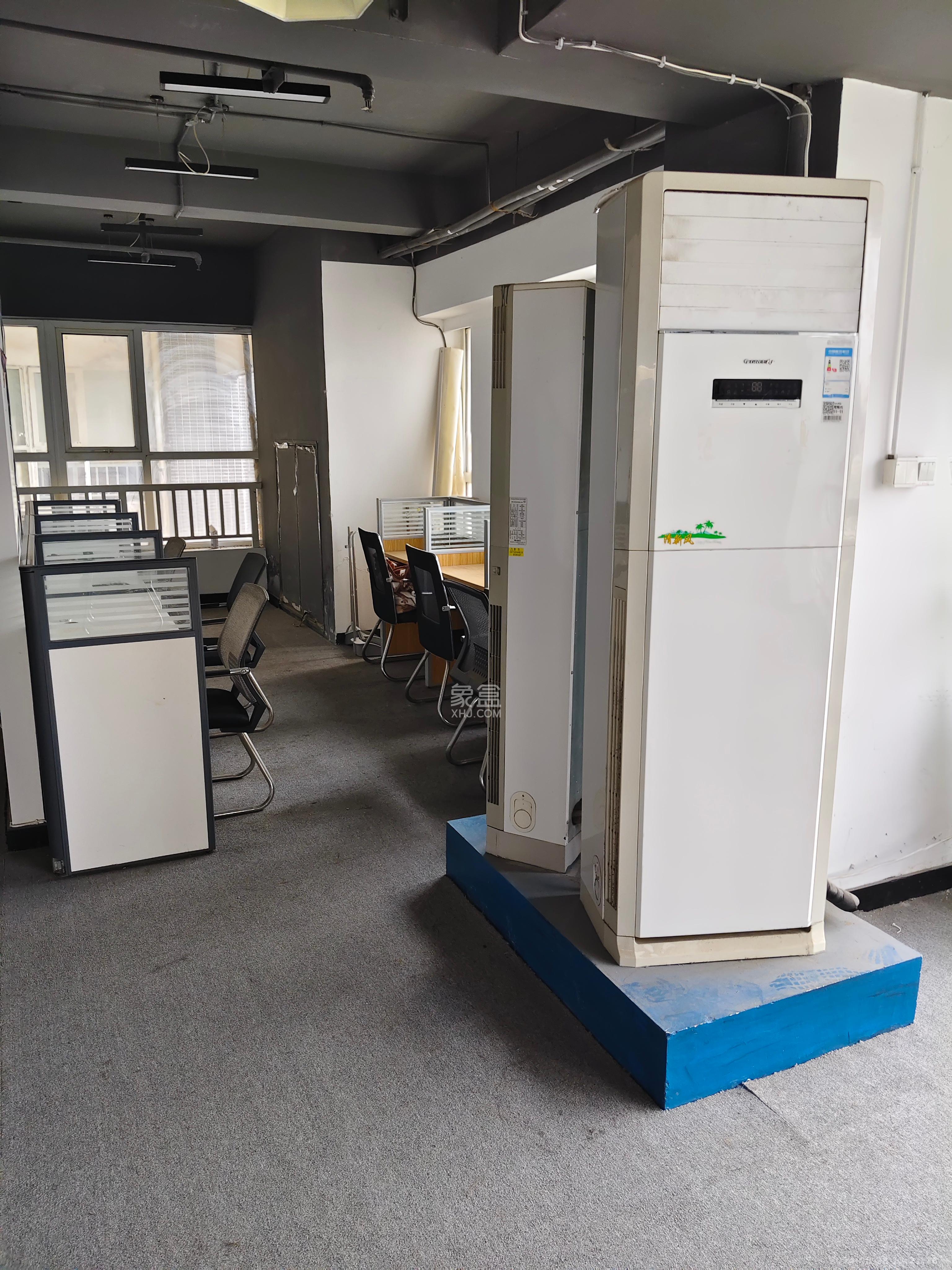 汇富中心   167.01㎡      7500.0元/月室内图