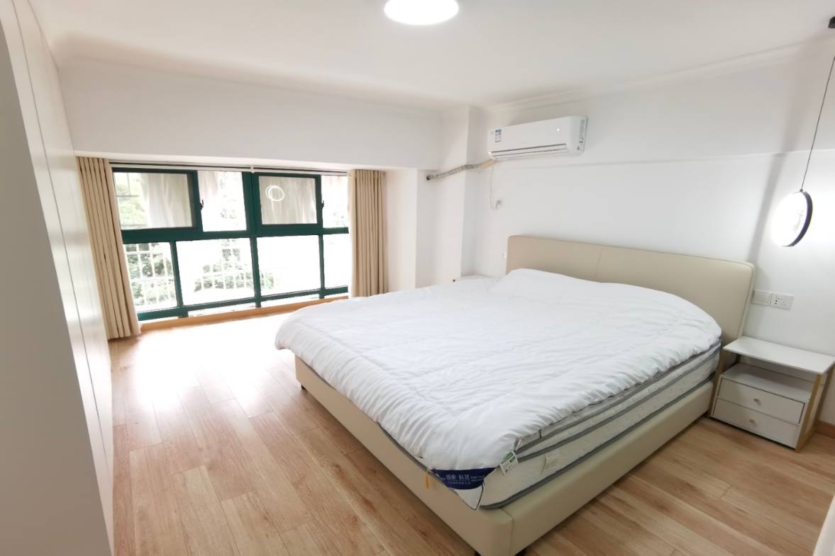 云顶上品  2室1厅1卫   1600.00元/月室内图