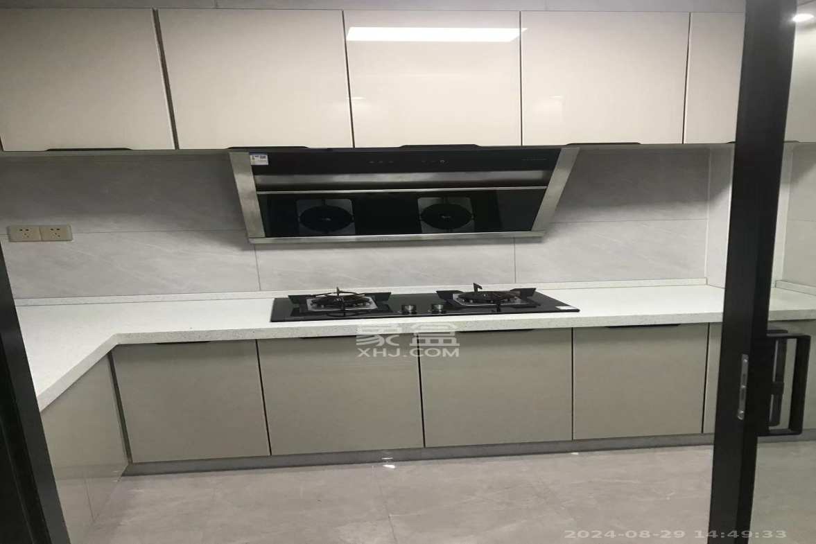 兴和佳苑安置小区  3室2厅2卫    3200.0元/月室内图