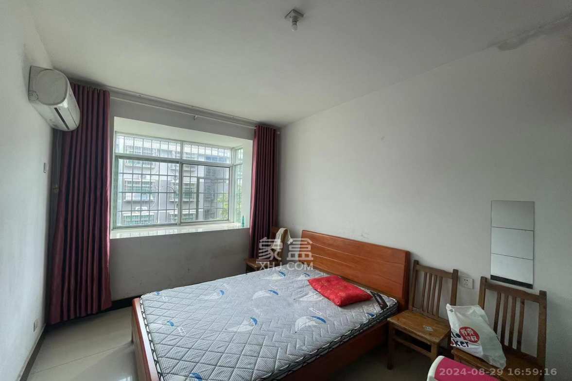 兴联母山小区  3室2厅1卫    1500.0元/月室内图