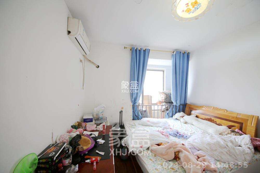 新华都万家城 3室2厅2卫 2300.0元/月 新华都万家城 3室2厅2卫 2300.0元/月室内图