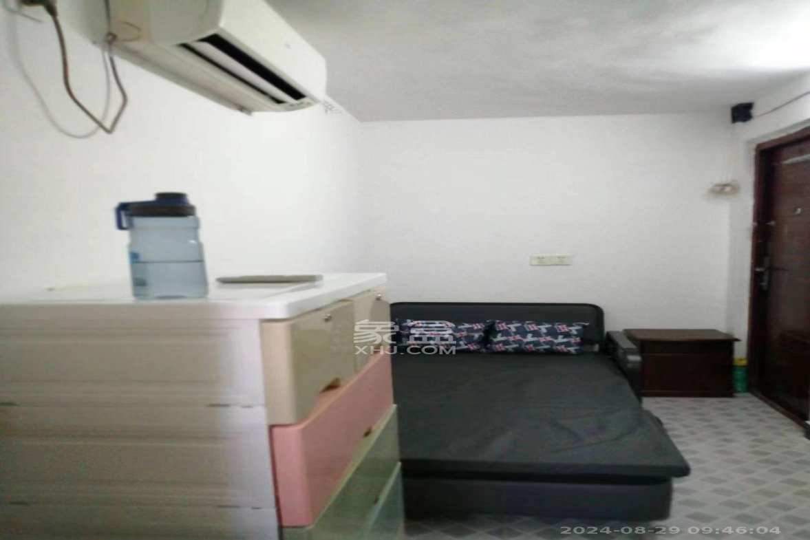 英才园三片 1室0厅0卫 500.0元/月 英才园三片 1室0厅0卫 500.0元/月室内图