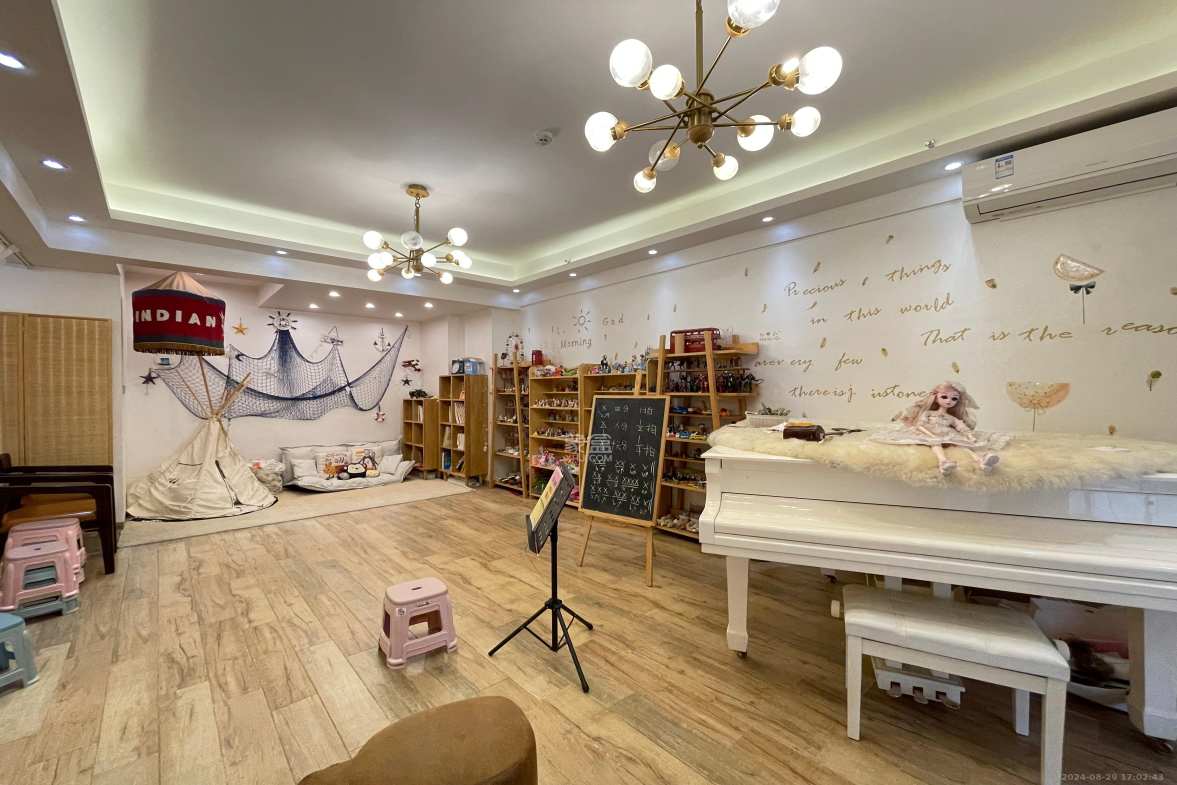 润和紫郡一期  2室1厅1卫    2600.0元/月室内图