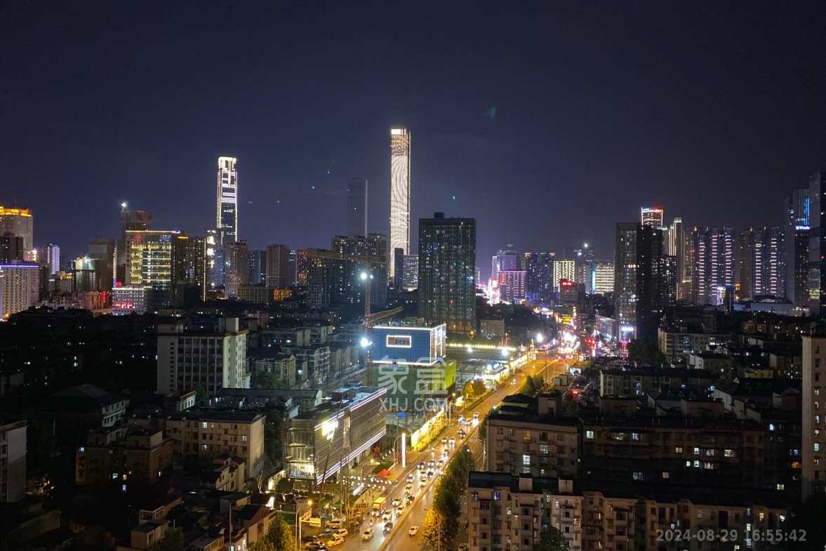 复地崑玉国际一期  3室2厅2卫   5500.00元/月室内图