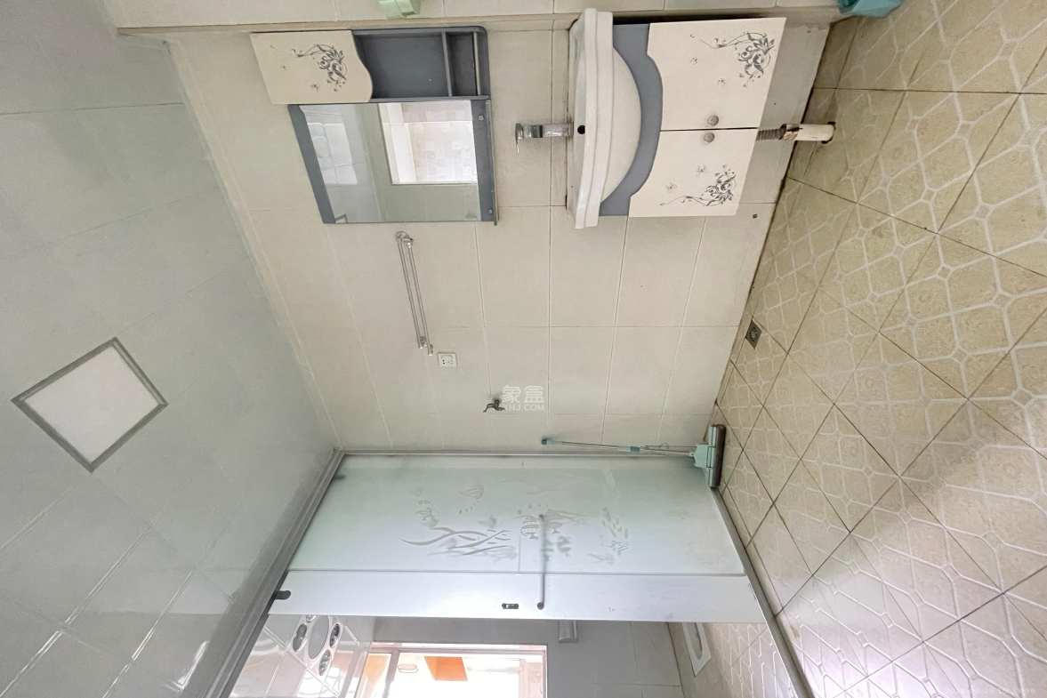 麓谷雅园  1室1厅1卫    2250.0元/月户型图