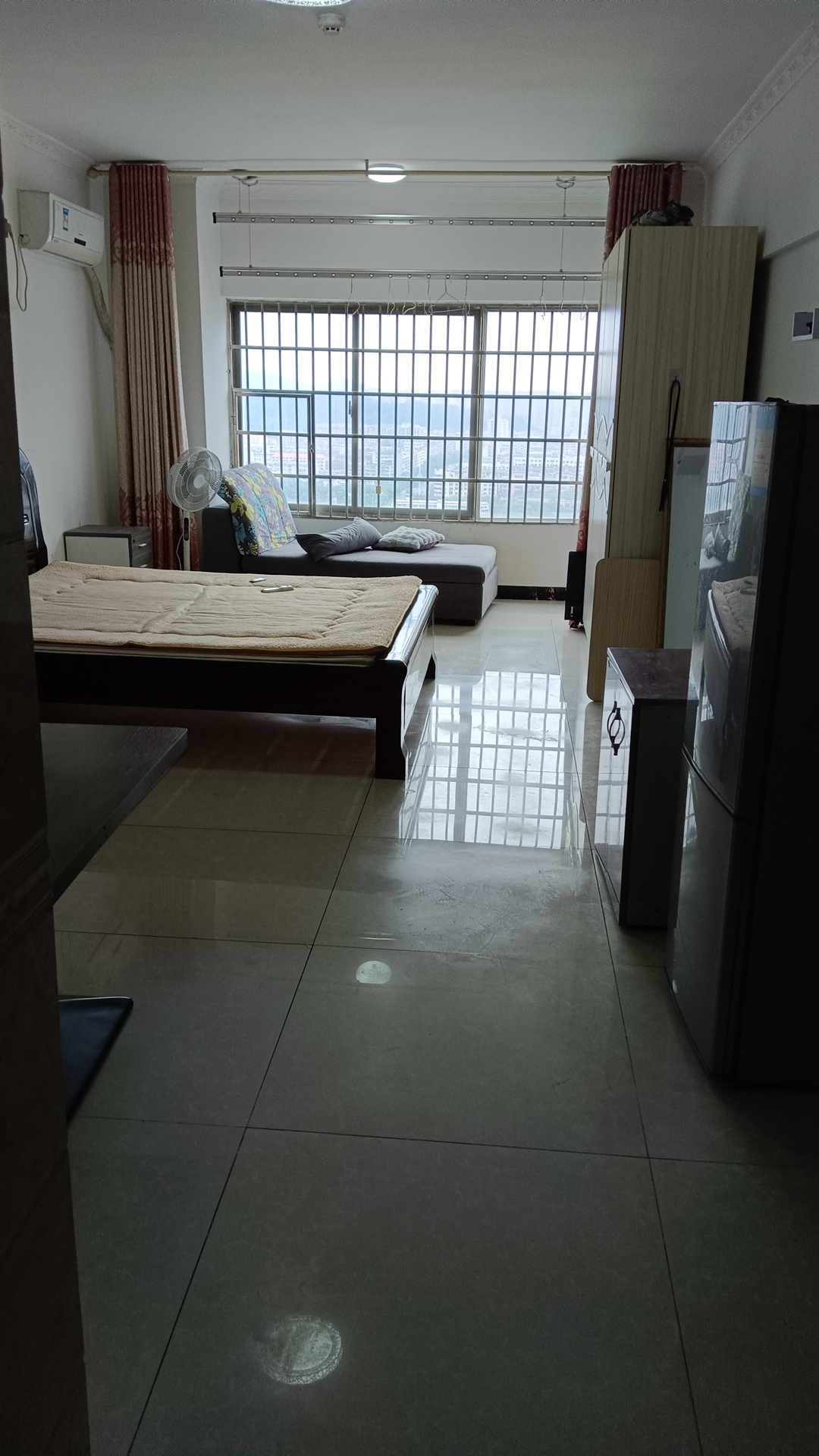 娄底市畜牧水产局  1室1厅1卫    26.0万