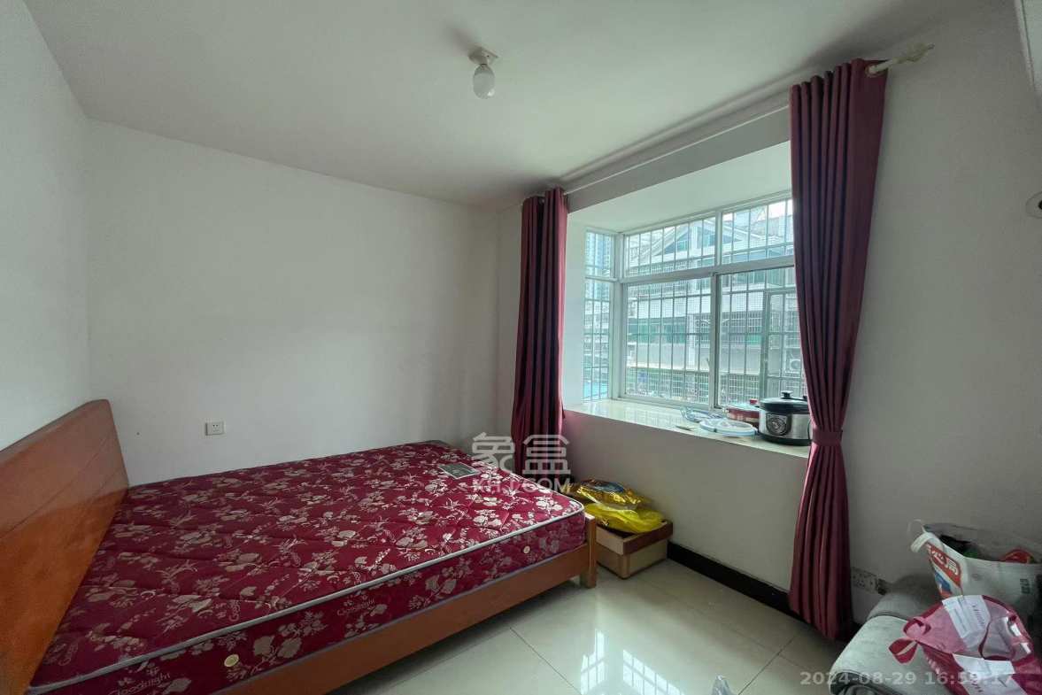 兴联母山小区  3室2厅1卫    1500.0元/月室内图