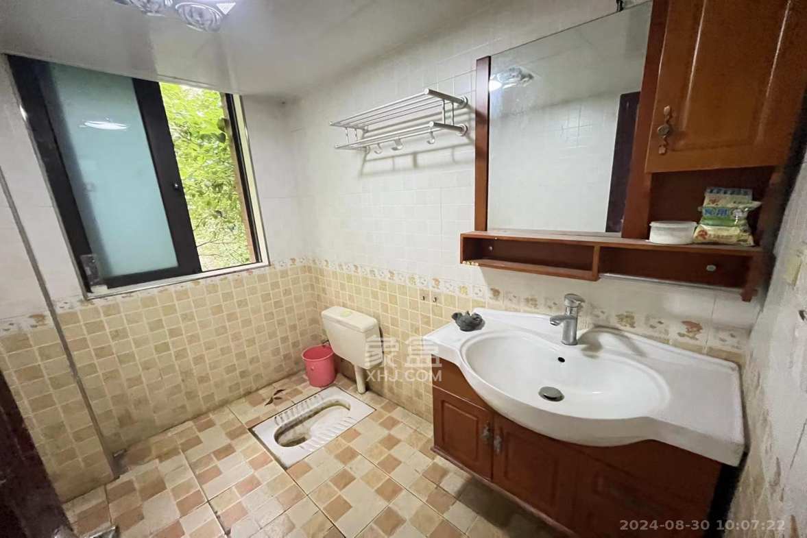 保利麓谷林语E区  3室2厅1卫   2200.00元/月室内图