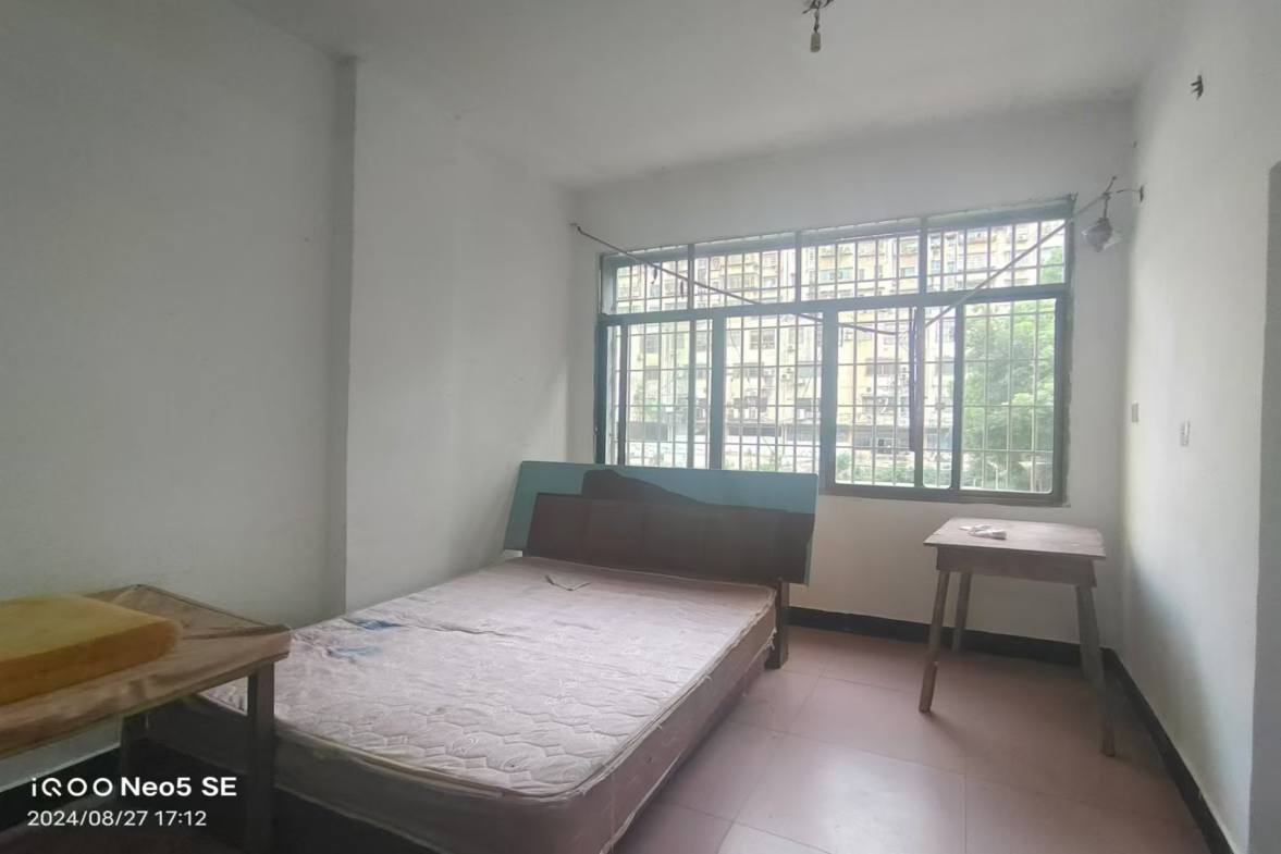 金信花园 2室2厅1卫 450.0元/月 金信花园 2室2厅1卫 450.0元/月室内图