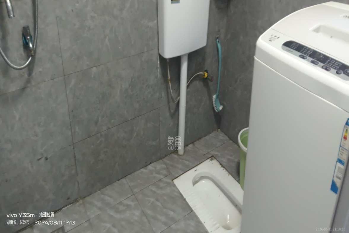 东风路汽电宿舍  1室1厅1卫   1800.00元/月室内图