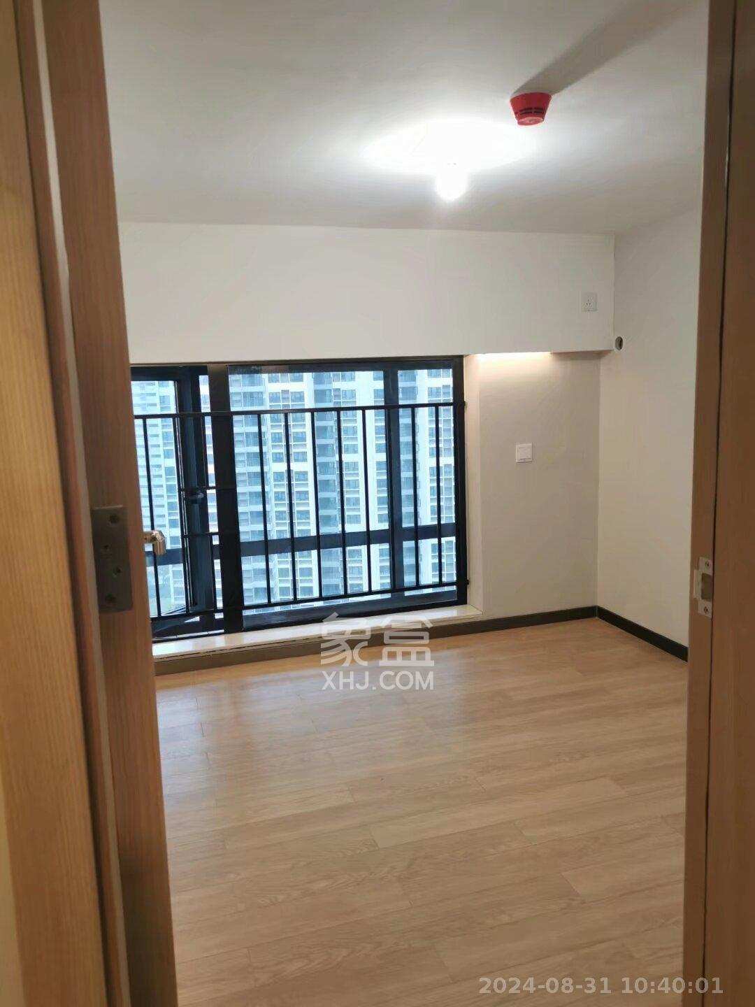时代年华  1室0厅0卫   1400.00元/月室内图1