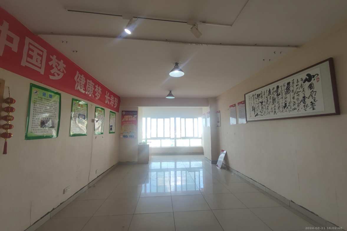 楚天家园  1室2厅1卫   1600.00元/月室内图