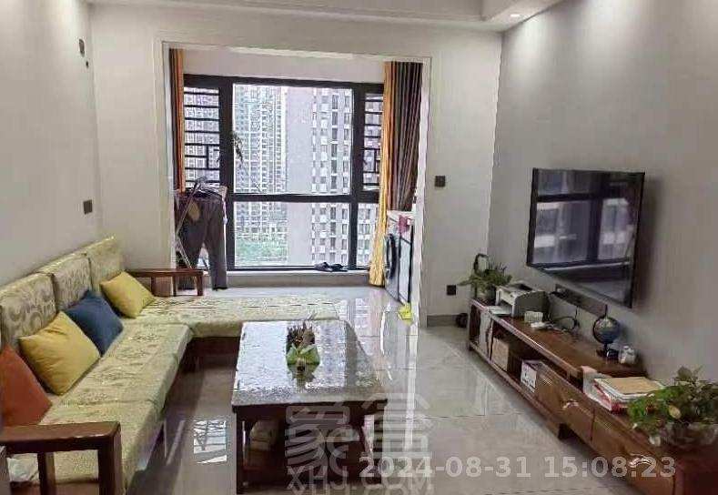 春藤小镇  3室2厅2卫   1800.00元/月室内图1