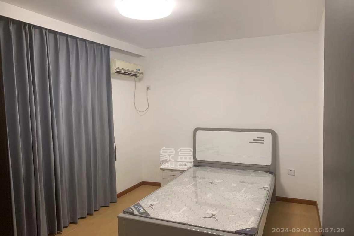 中建五局信和苑三区  1室2厅1卫   1900.00元/月室内图