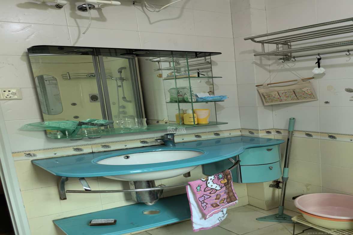 下大垅干部宿舍小区  3室1厅2卫    4000.0元/月室内图