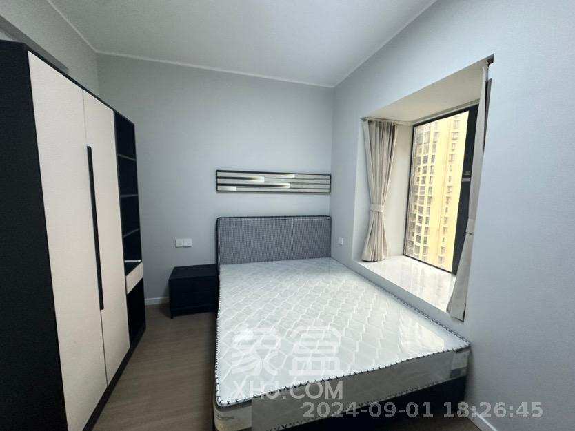 伊景园滨河苑  3室2厅2卫   3100.00元/月室内图