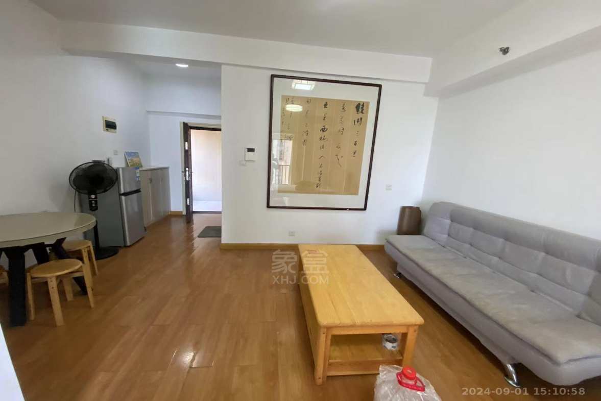 中泰财富湘江  1室1厅1卫   1400.00元/月室内图