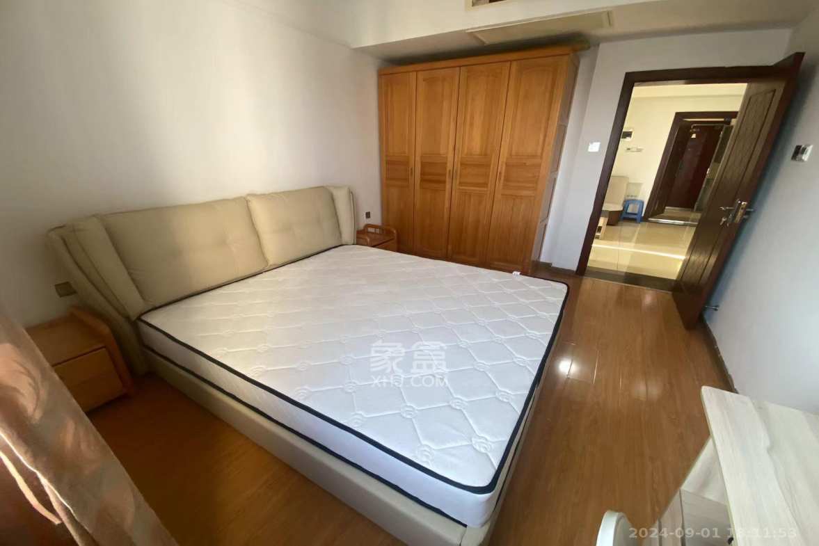 东塘瑞府  2室1厅1卫   3000.00元/月室内图1