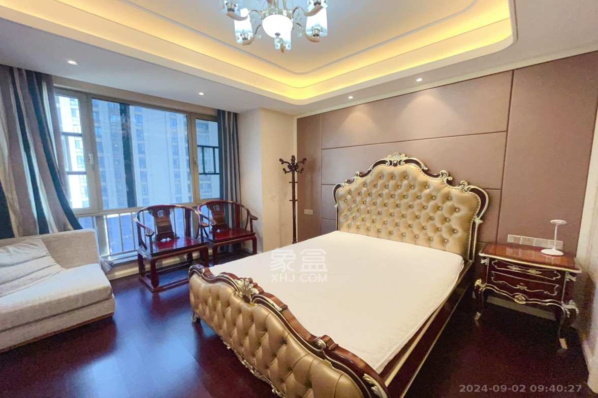 梅溪湖金茂府（金茂广场）（金茂览秀城）  3室2厅2卫   4800.00元/月室内图