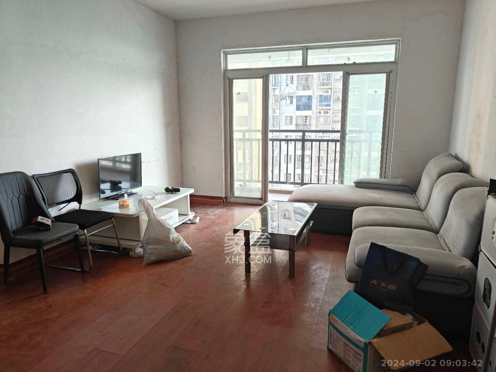 尚都花园城  3室2厅1卫    1500.0元/月