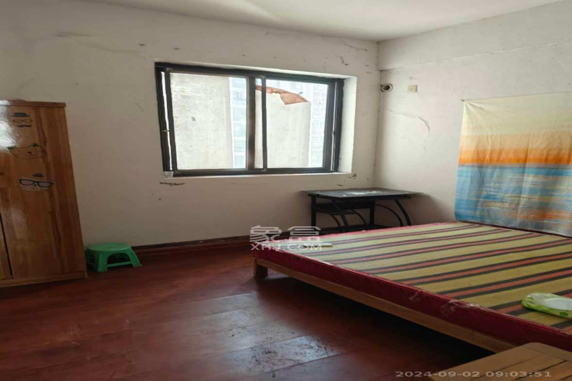 尚都花园城  3室2厅1卫    1500.0元/月 尚都花园城  3室2厅1卫    1500.0元/月室内图