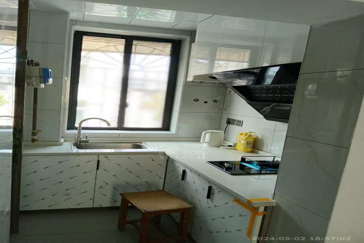 桥头社区  2室1厅1卫    1000.0元/月室内图